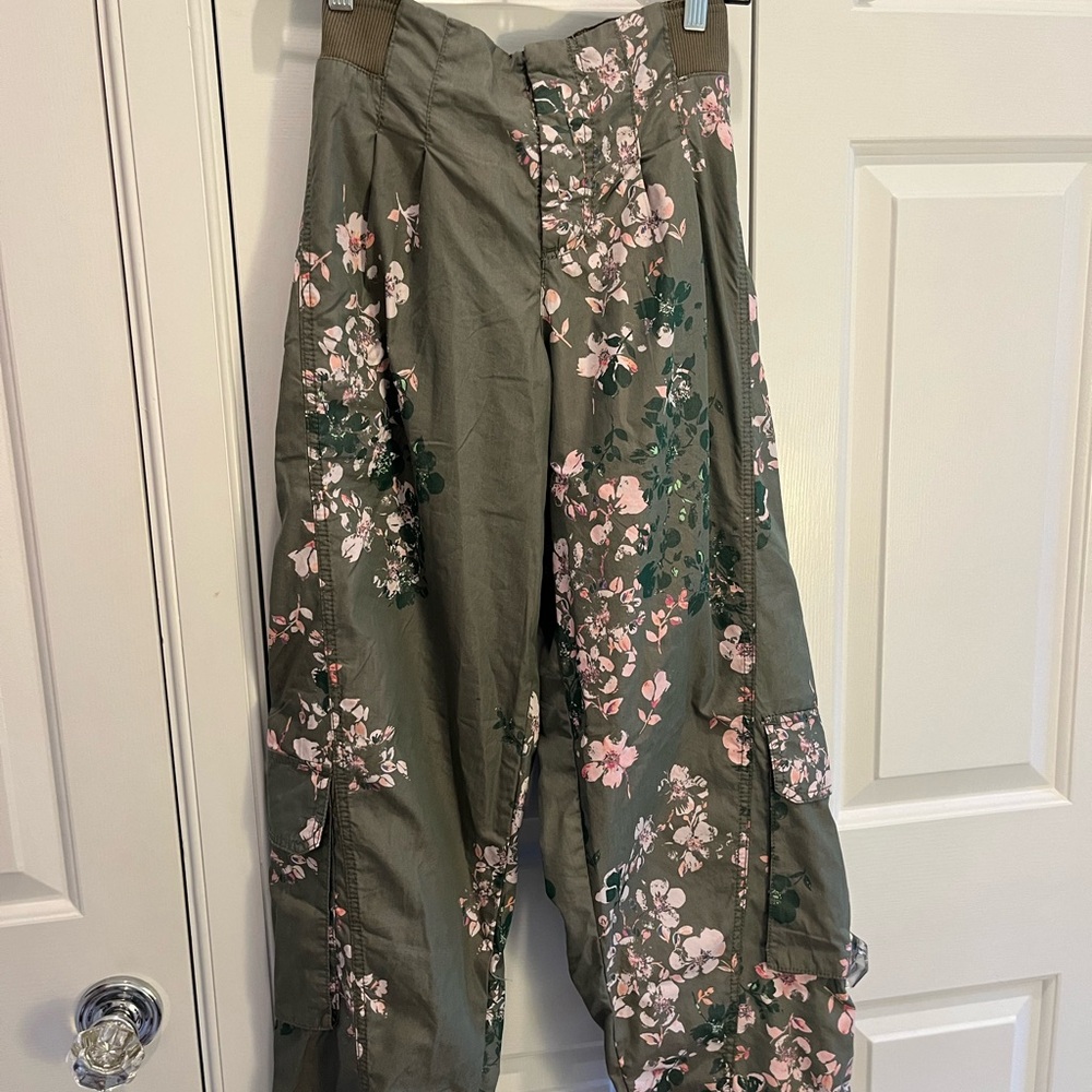 FP Movement Olive green with pink floral design cargo pants.
